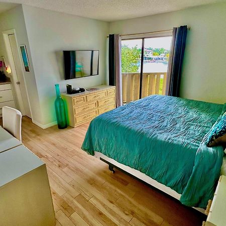 Luxury Waterfront Views - Heated Pool - 1400Sf Duplex - Minutes To The Beach Сиеста-Ки Экстерьер фото